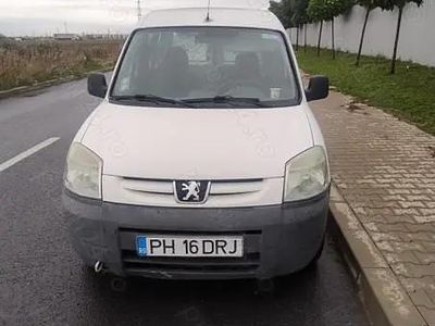 Utilizat 2005 Peugeot Partner Monovolum | 1.100 EUR