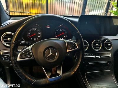 Mercedes GLC220