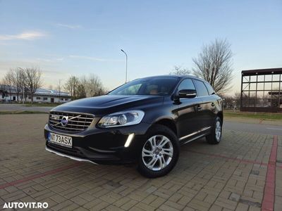 second-hand Volvo XC60 D5 AWD Geartronic Linje Inscription