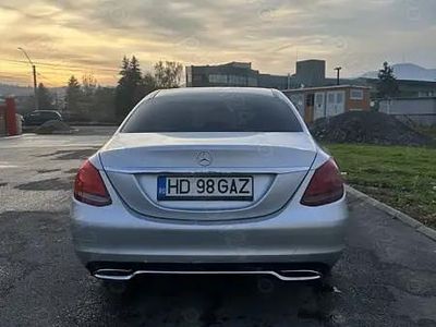 Utilizat 2015 Mercedes 200 Berlinǎ | 14.000 EUR
