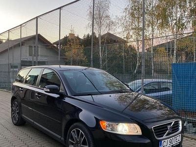 Culoarenegru Utilizat 2008 Volvo V50 Summum Break | 2.550 EUR
