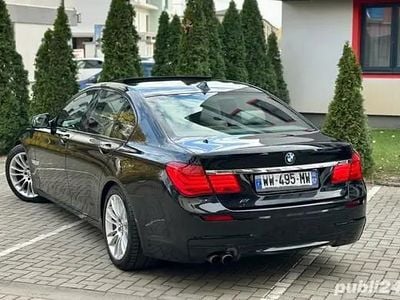 BMW 730