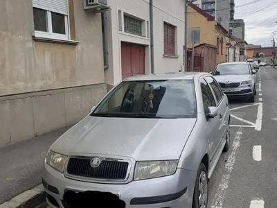 Second-hand Skoda Fabia 2006 Gri Berlinǎ