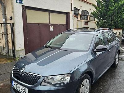 Second-hand Skoda Octavia GreenLine 110 CP (80 kW) 2016 Culoarealbastru Hatchback