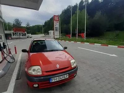 Second-hand Renault Clio II 75 CP (55 kW) 2001 Hatchback