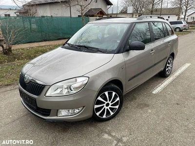 Culoarebej Second-hand 2010 Skoda Fabia Classic Break | 1.750 EUR (Super Preț)
