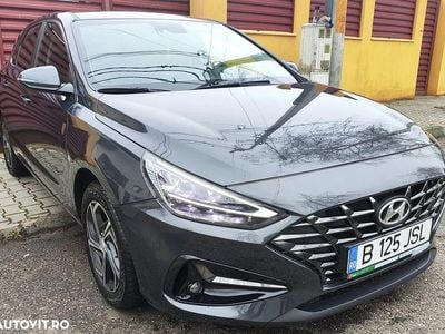 Second-hand Hyundai i30 120 CP (88 kW) 2022 Culoaregri Hatchback