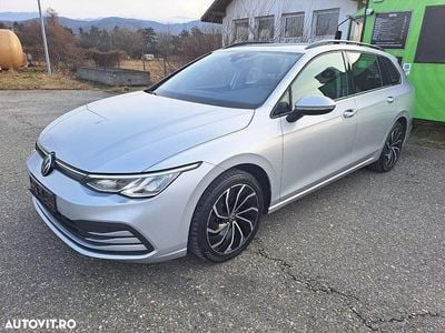 Second-hand VW Golf VIII Style 150 CP (110 kW) 2022 Culoareargint Break