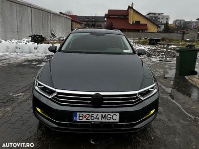 Culoaregri Second-hand 2015 VW Passat Comfortline Break | 13.500 EUR (Preț bun)