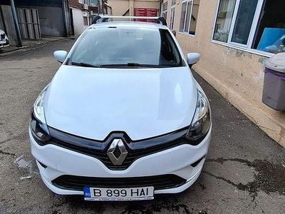 Second-hand Renault Clio IV Life 75 CP (55 kW) 2017 Culoarealb Hatchback