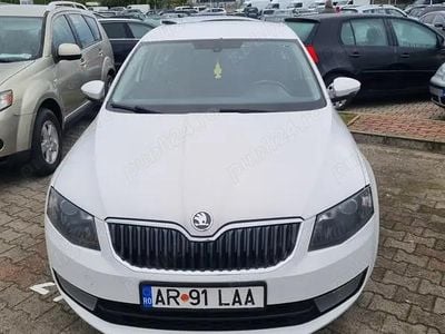 Second-hand 2014 Skoda Octavia Berlinǎ | 8.000 EUR (Scump)