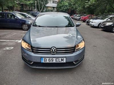 Gri Second-hand 2012 VW Passat Berlinǎ | 6.000 EUR (Preț bun)