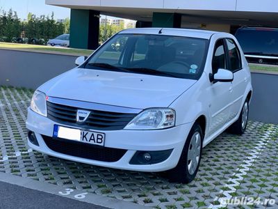 second-hand Dacia Logan 1.4 MPI 74.500 km 2009