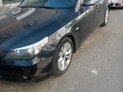 Second-hand BMW 525 180 CP (132 kW) 2005 Berlinǎ