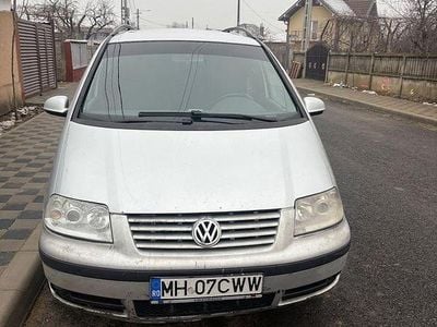 Second-hand VW Sharan Comfortline 115 CP (84 kW) 2006 Culoaregri Monovolum