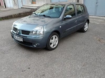 Utilizat 2005 Renault Clio II | 1.350 EUR (Preț OK)