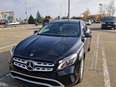 Mercedes GLA180