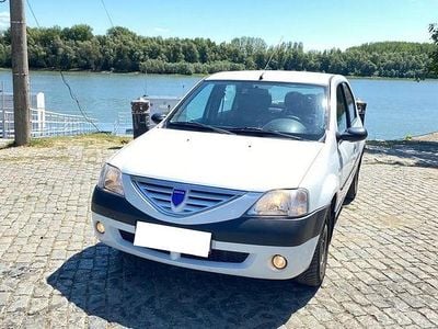 Second-hand Dacia Logan 87 CP (63 kW) 2008 Culoarealb Berlinǎ