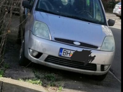 second-hand Ford Fiesta 2003 înmatriculat