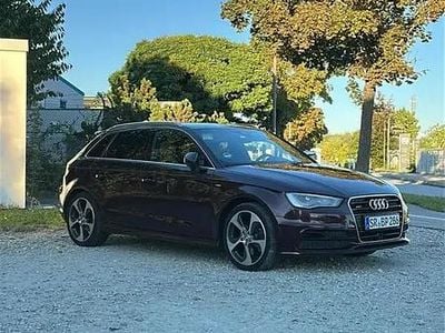 Violet Utilizat 2016 Audi A3 Sport Hatchback | 14.500 EUR (Scump)