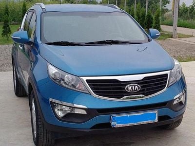 Culoarealbastru Second-hand 2012 Kia Sportage Premium SUV | 8.499 EUR (Preț OK)