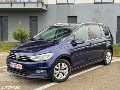 Culoarealbastru Utilizat 2016 VW Touran Monovolum | 10.527 EUR (Preț OK)