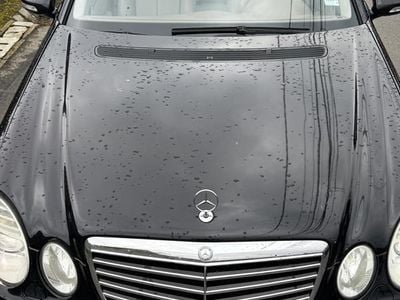 Mercedes E320