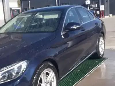 Mercedes C180