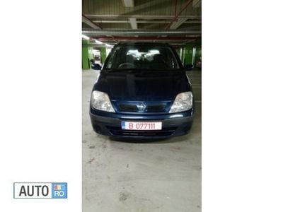 Second-hand Renault Scénic 90 CP (66 kW) 2002 Albastru Monovolum