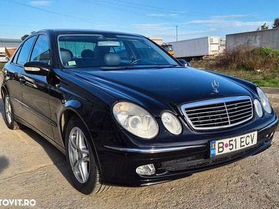 Culoarenegru Utilizat 2003 Mercedes E220 Avantgarde Berlinǎ | 5.500 EUR (Preț OK)