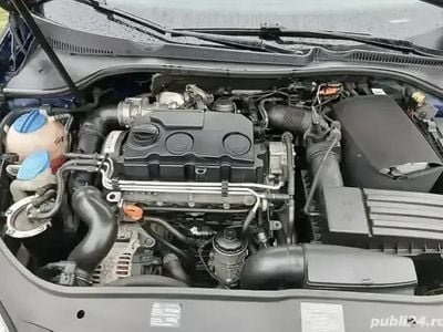 Second-hand VW Golf VI 105 CP (77 kW) 2008 Hatchback