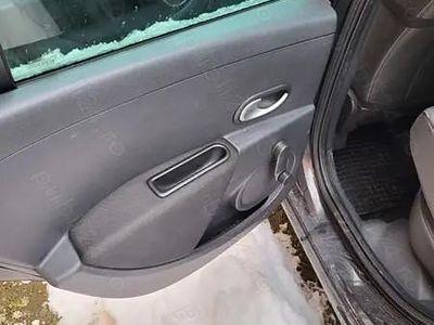 Second-hand 2007 Renault Clio II Hatchback | 1.000 EUR (Preț OK)