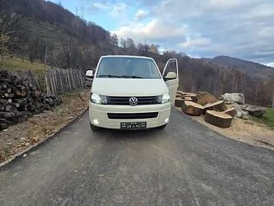 VW Caravelle