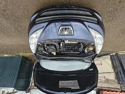 Albastru Utilizat 2012 Peugeot 207 CC Cabrio | 1.999 EUR