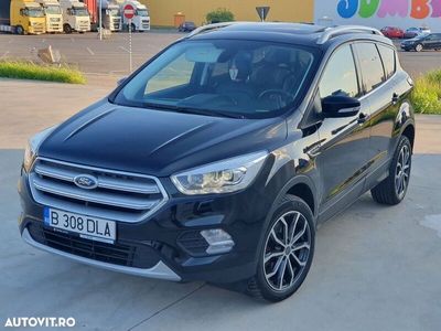 second-hand Ford Kuga 2.0 TDCi 4WD Powershift Titanium