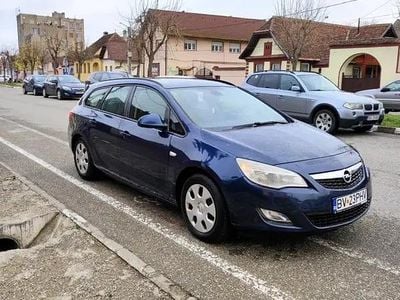 Utilizat 2012 Opel Astra Break | 2.600 EUR (Super Preț)