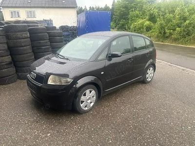 Negru Utilizat 2003 Audi A2 Hatchback | 3.150 EUR