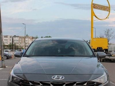 Second-hand Hyundai Elantra 123 CP (90 kW) 2022 Culoaregri Berlinǎ