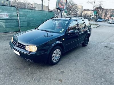 Albastru Utilizat 2002 VW Golf IV Break | 1.750 EUR (Preț OK)