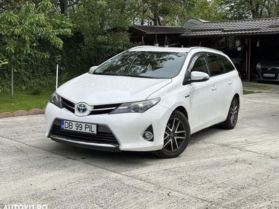 Toyota Auris Hybrid