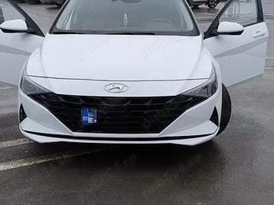 Alb Second-hand 2023 Hyundai Elantra Hatchback | 17.000 EUR (Preț OK)