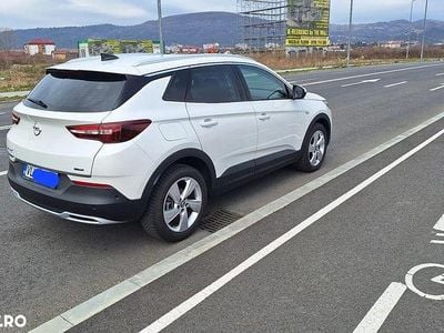Alb Utilizat 2020 Opel Grandland X Innovation SUV | 14.900 EUR (Puțin scump)