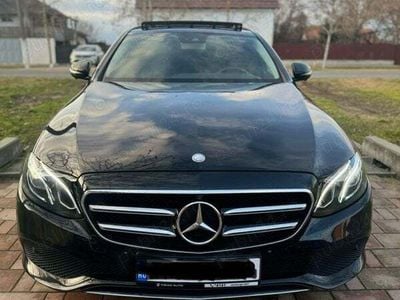Mercedes E220