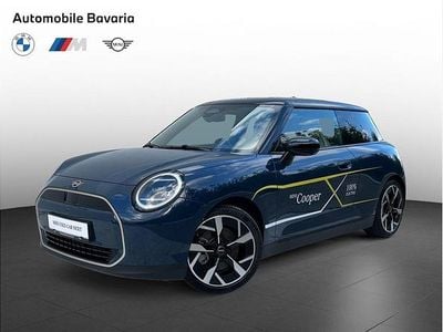Second-hand Mini Cooper 135 kW (184 CP) 2025 Indigo sunset blue metalizat Hatchback