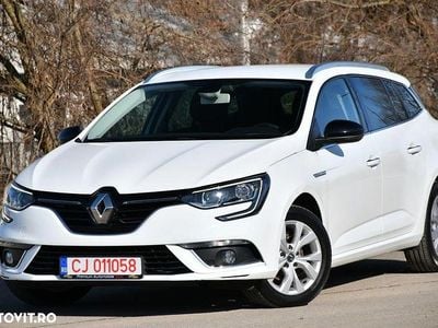 Second-hand Renault Mégane GrandTour Expression 85 CP (62 kW) 2019 Culoarealb Break