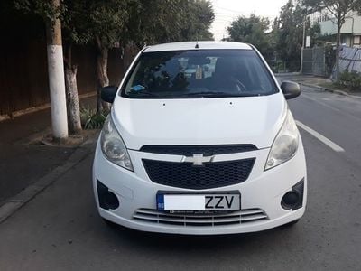 Second-hand Chevrolet Spark 85 CP (62 kW) 2012 Alb Hatchback