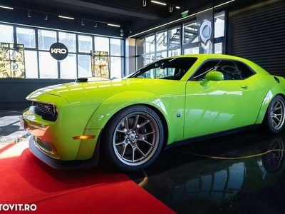 Second-hand Dodge Challenger 492 CP (361 kW) 2023 Culoareverde Coupe