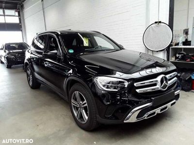 Mercedes GLC200