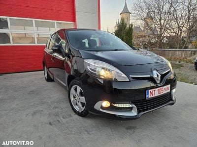 Second-hand Renault Grand Scénic III Expression 110 CP (80 kW) 2014 Culoarenegru Monovolum