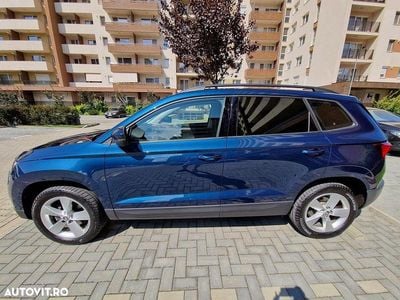 Second-hand Skoda Karoq Style 150 CP (110 kW) 2020 Culoarealbastru SUV